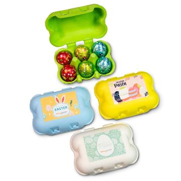 Gekleurd eierdoosje met crispy eitjes